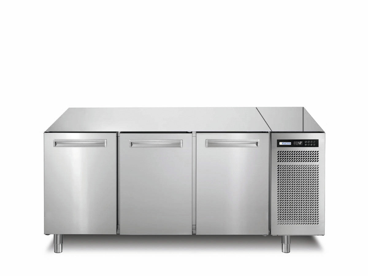 orange Tiefkühltisch 252 l GN 1/1 3 Türen 